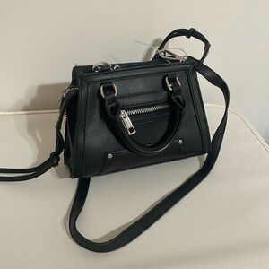 [NWT] Small black crossbody handbag Madden Girl